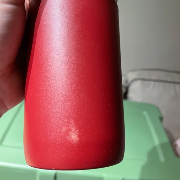 16 is Stanley thermos snap lid - Picture 3 of 5